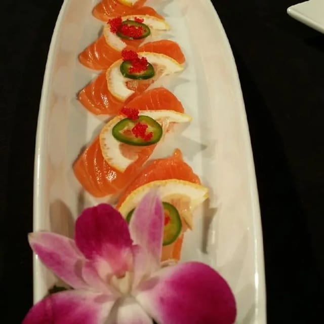 Salmon Tartare.