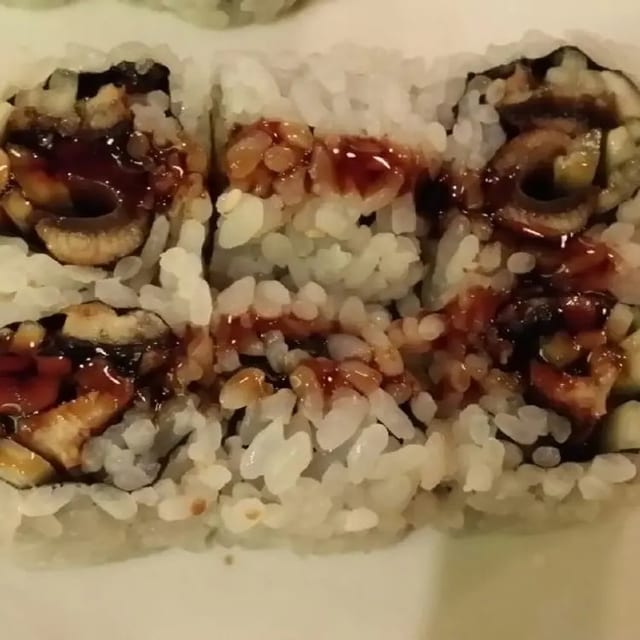Eel Cucumber Maki Roll.